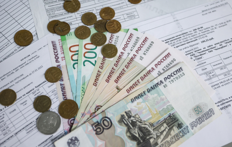 Повышение пенсии в 2024 инвалидам 2 группы. Размеры едв в 2011 таблица. Повышение пенсии в 2024 инвалидам 2 группы. Размер едв по инвалидности в 2023 году. Сумма пенсии по инвалидности.