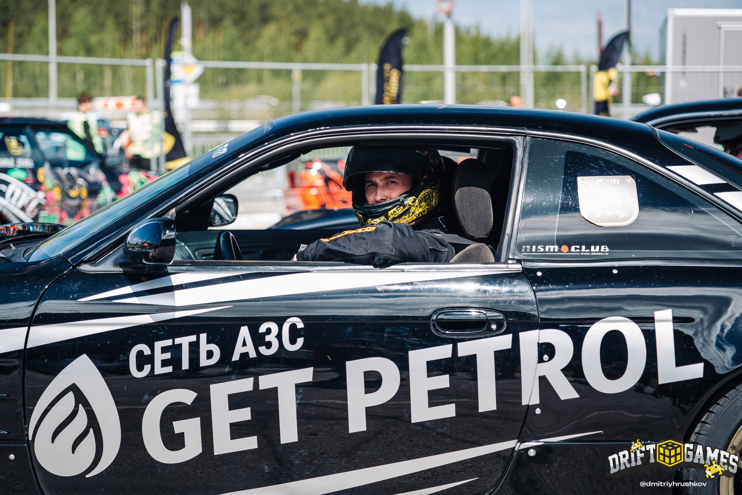 Скорость и адреналин: челябинцам предложили провести выходной на соревнованиях по дрэг-рейсингу
