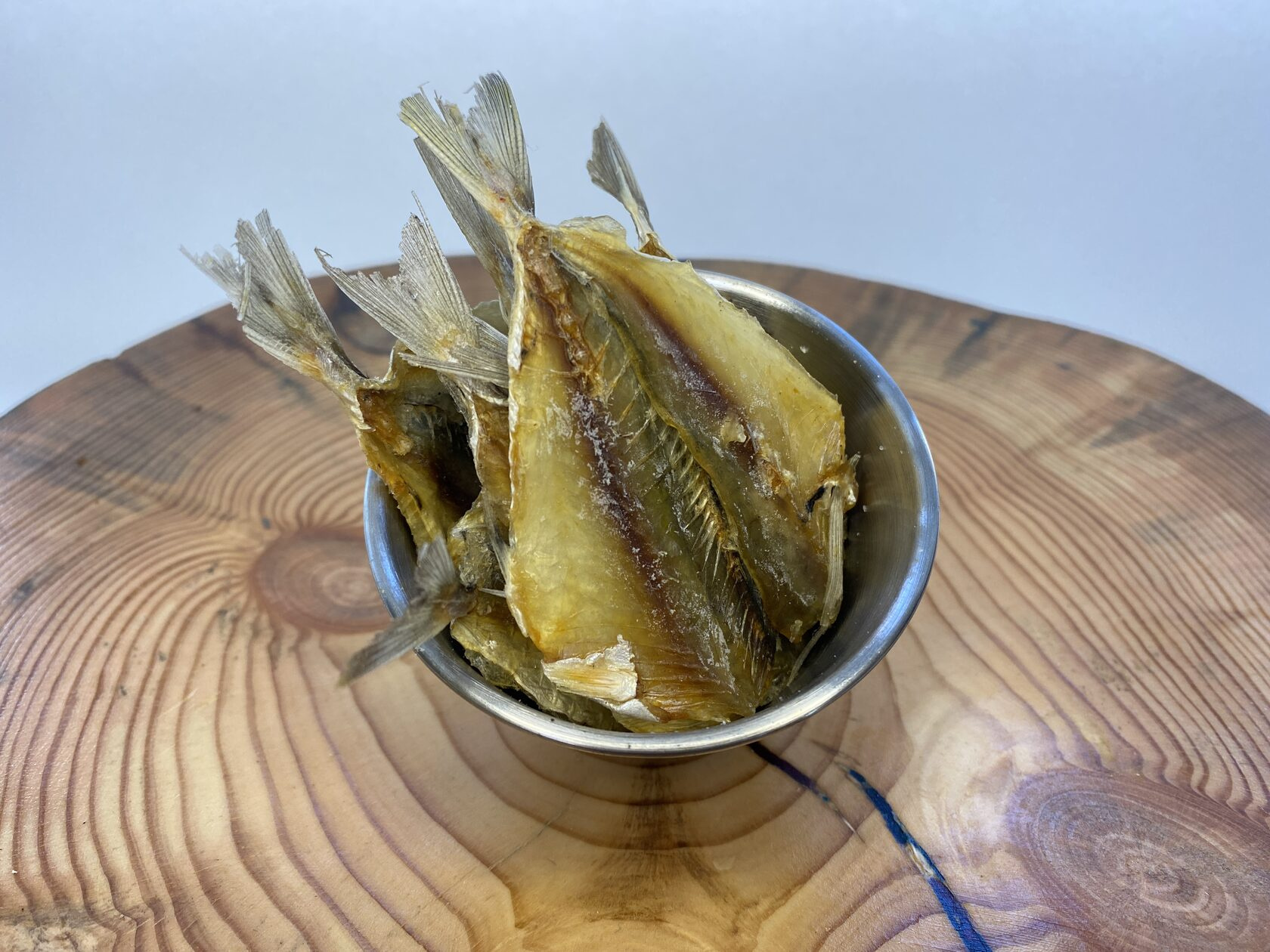 Роскачество нашло превышение допустимых норм плесени и мышьяка в рыбных закусках