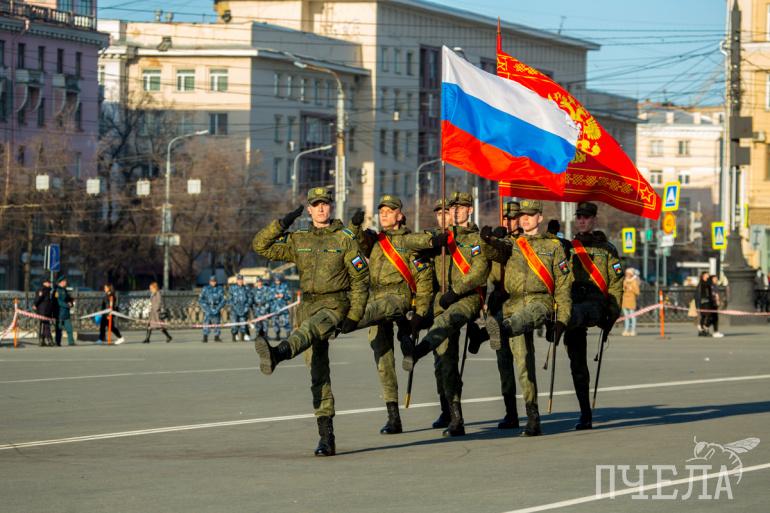 Фото с парада победы челябинск